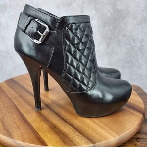 Guess Platform Heels Womens 10 Black‎ Faux Leather Ankle Boots Booties Quilted